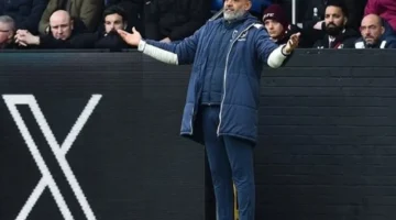 خسائر مليونية.. تكلفة إقالة مدربي وست هام ترهق ميزانية النادي الإنجليزي بالكامل